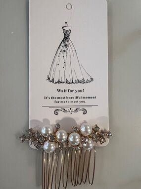 2 Gold Pearl & Crystal Hair Combs